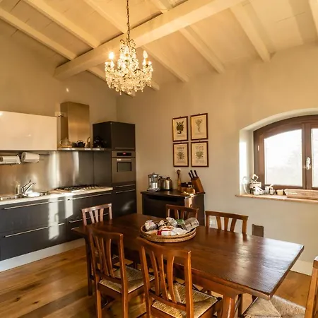 Ribusieri Country House Villa