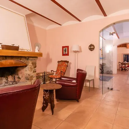 Ribusieri Country House *